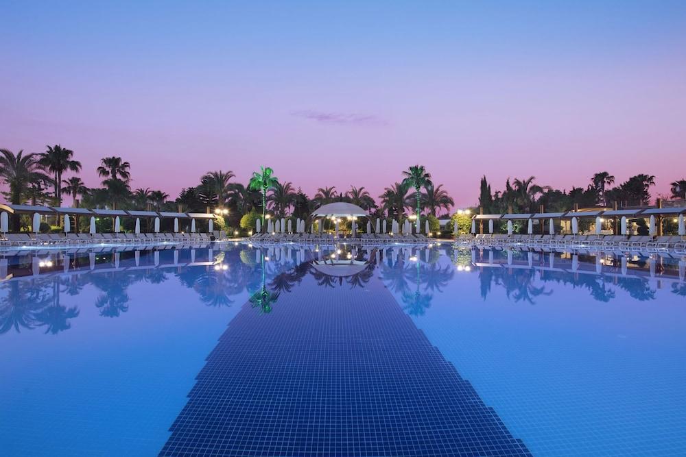 Saphir Resort & Spa オクルカラール エクステリア 写真